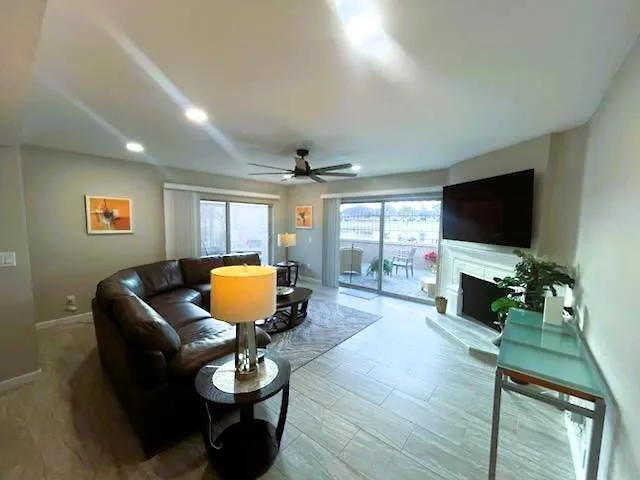 Villa Waterfront, Golf, Camelback Mtn View, 2 Patios Scottsdale